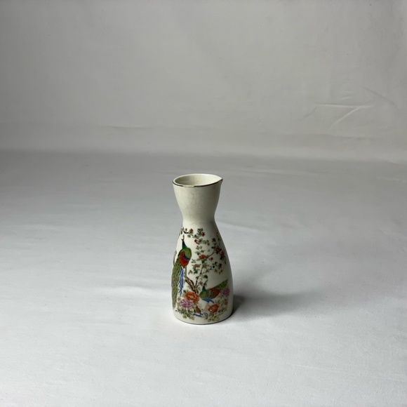 Artmark Vintage Oriental Sake Pitcher - Made in Japan -Peacock Floral Porcelain - Picture 3 of 6